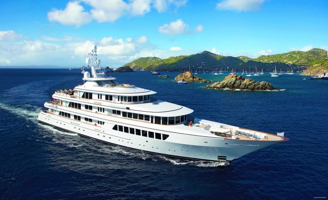 Luxury mega yacht UTOPIA
