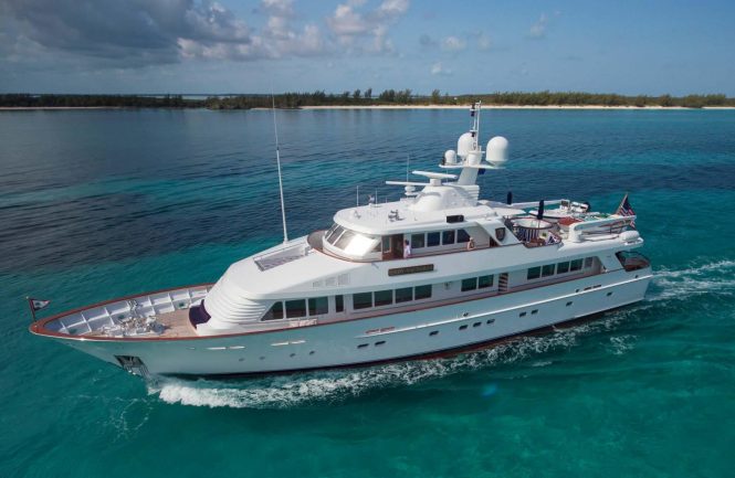 Motor yacht LADY VICTORIA
