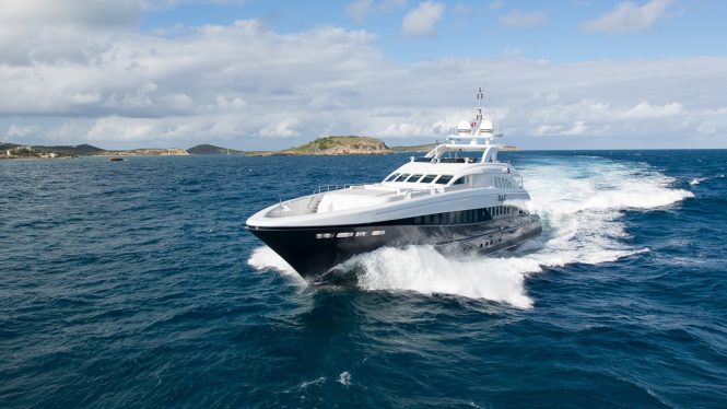 Luxury motor yacht LADY L