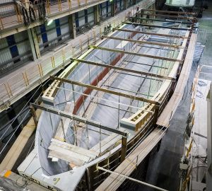 Horizon Yachts signs second FD102 motor yacht hull