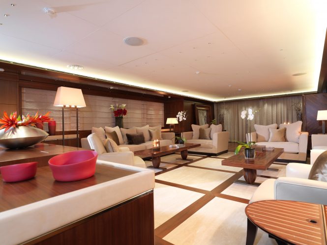 Elegant saloon with inviting and calm atmosphere