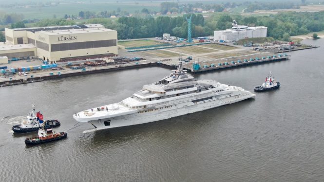 Project REDWOOD mega yacht being moved to newly re-constructed floating dock at Lurssen - Photo © DrDuu