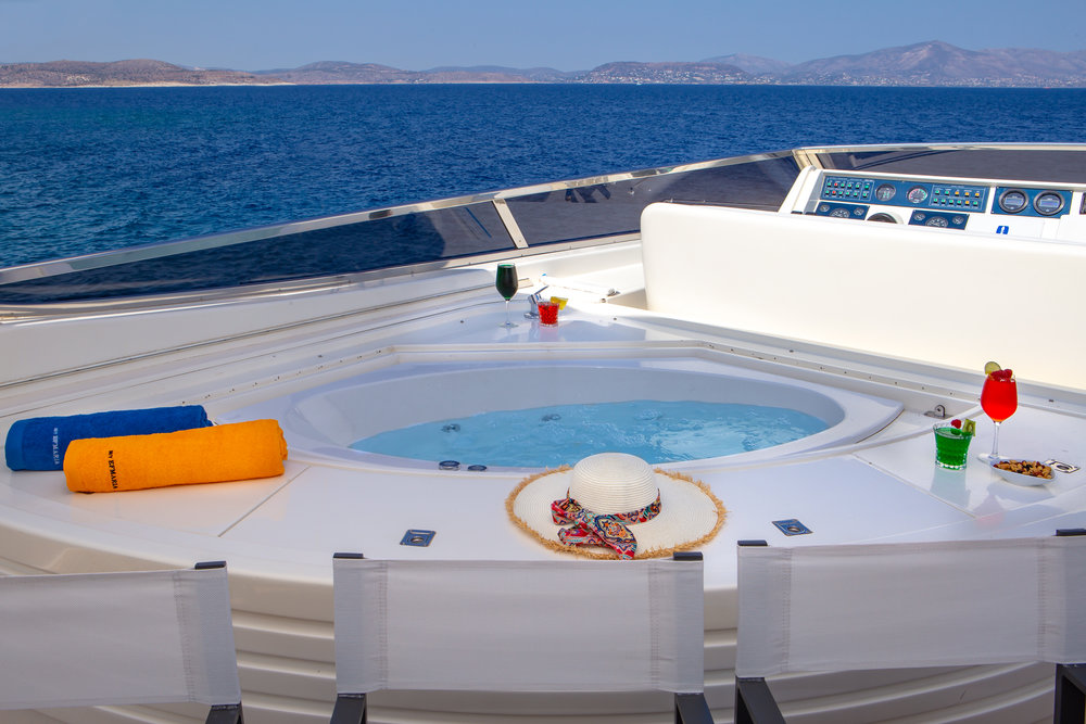 The popular Jacuzzi hot tub — Yacht Charter & Superyacht News