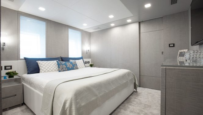 Accommodation with luxury amenities and ensuite bathrooms