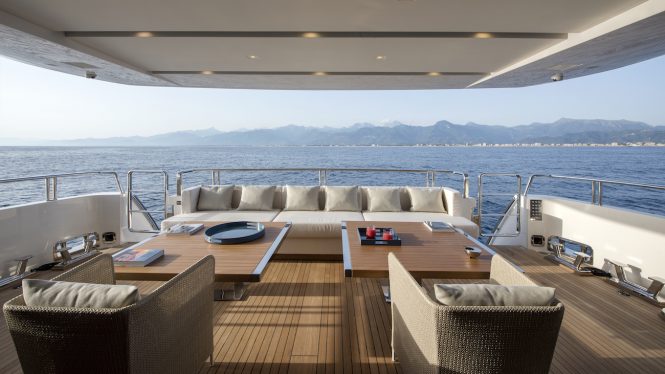 Exterior aft deck seating