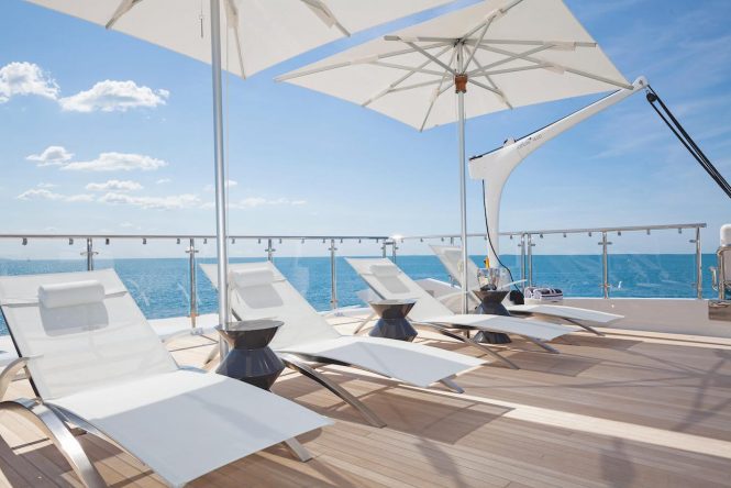 Sunbathing area on the sun deck