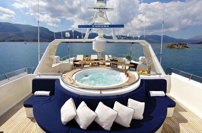 Top deck Jacuzzi with sun pads