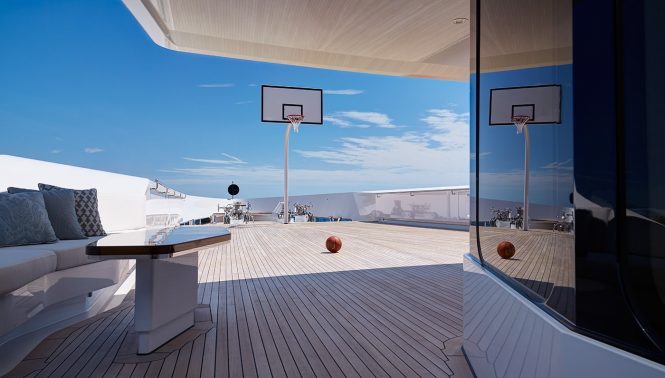 A possibility to play basketball on board