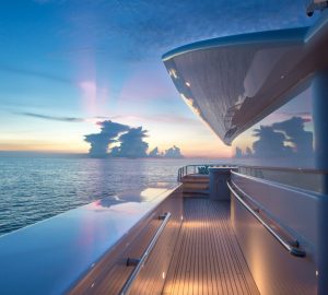 Cruising in French Polynesia: 9 nights for the price of 7 aboard yacht DREAM