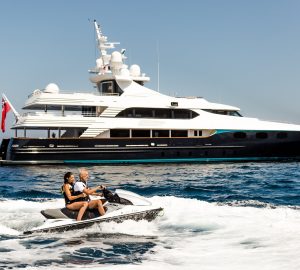 Special yacht charter rate in September: Relax in Jacuzzi onboard M/Y ELENI