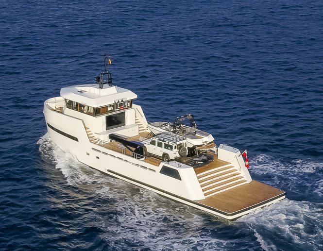 YXT 24 Evolution yacht - Photo Lynx Yachts