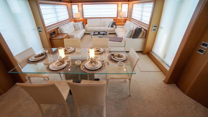 Saloon and dining area