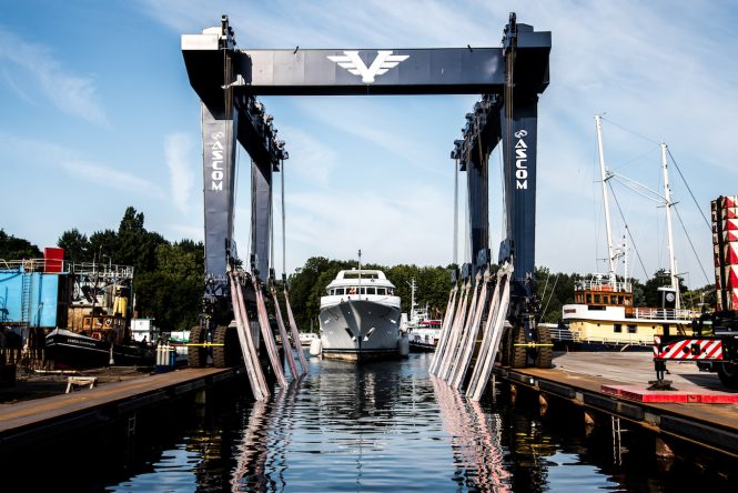 Yacht BROADWATER arriving at the yard for refit