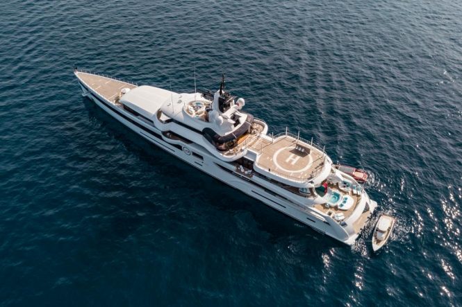 Lady S - aerial view. Copyright Feadship 