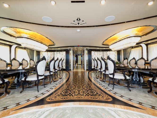 Amazing dining room for elegant formal dinners and lunches