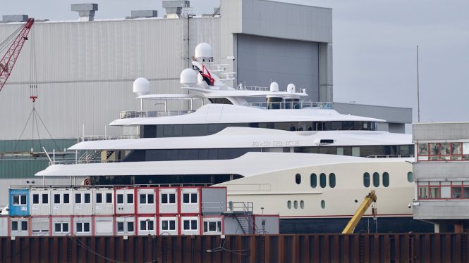 EMINENCE at her shipyard for servicing - Photo © DrDuu