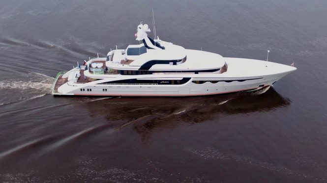 Drone view of SOARING yacht - Photo @ DrDuu