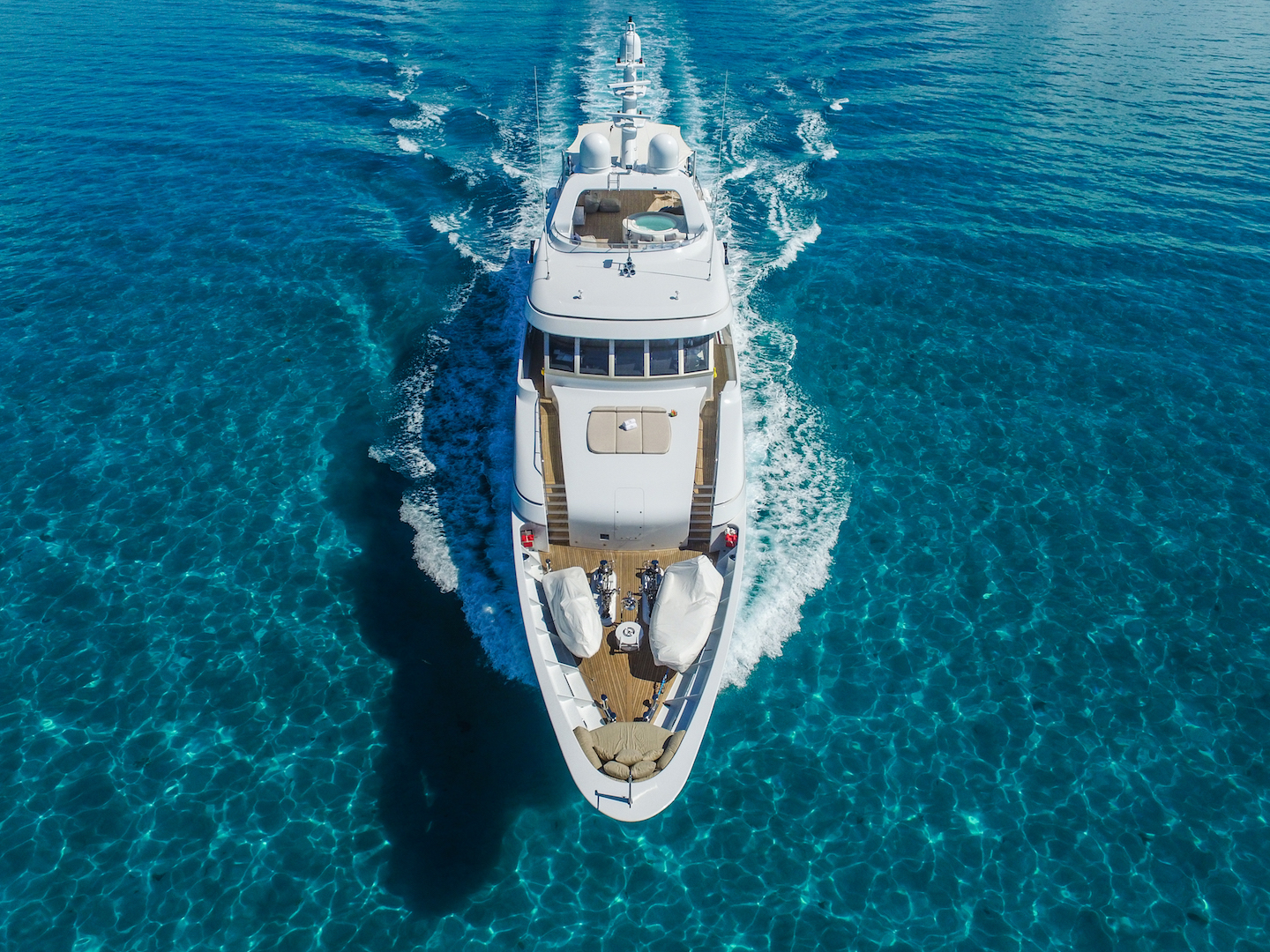 superyachts in the bahamas