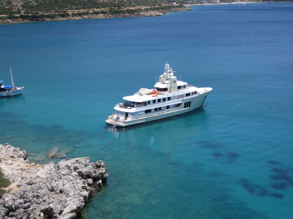 Motor Yacht E&E available in Croatia