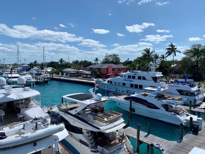 Yacht at the charter show in the Bahamas - Photo @ Martha Lukasik