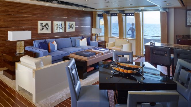 Saloon to relax in and unwind