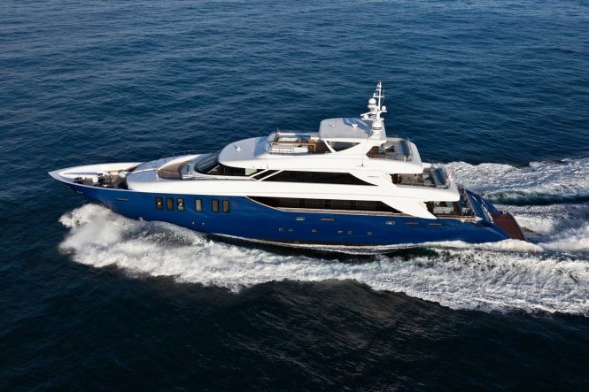 Luxury yacht IPANEMAS