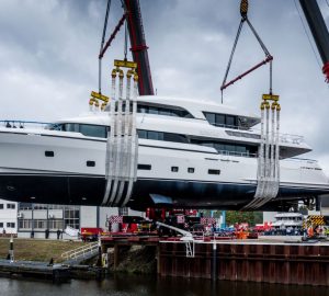 36m motor yacht KOKORO hits water at Moonen