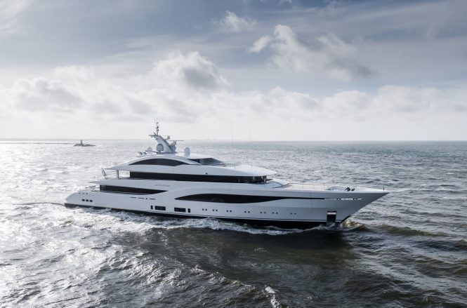 Superyacht ARROW - Photo credit Tom Van Oossanen