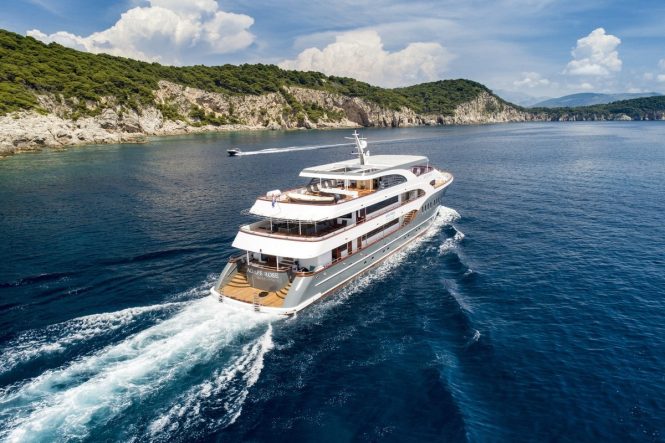 AGAPE ROSE yacht in the Mediterranean