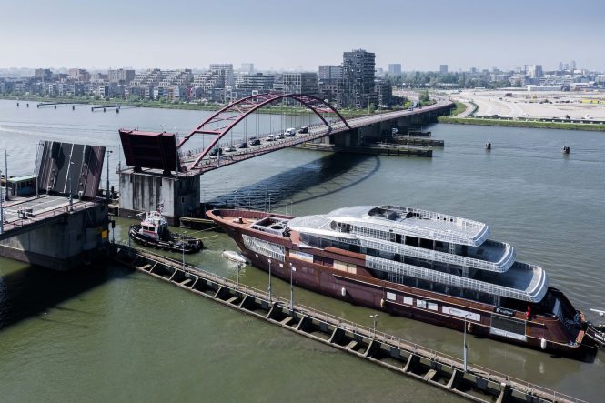 Luxury superyacht Project Asia © Tom van Oossanen