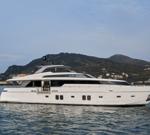 Charter beautiful modern luxury yacht LADY WHITE in the Adriatic