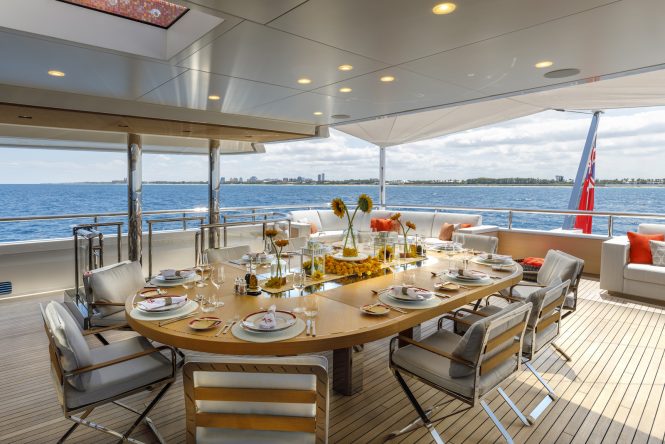Aft Deck Dining alfresco ®Jim Raycroft