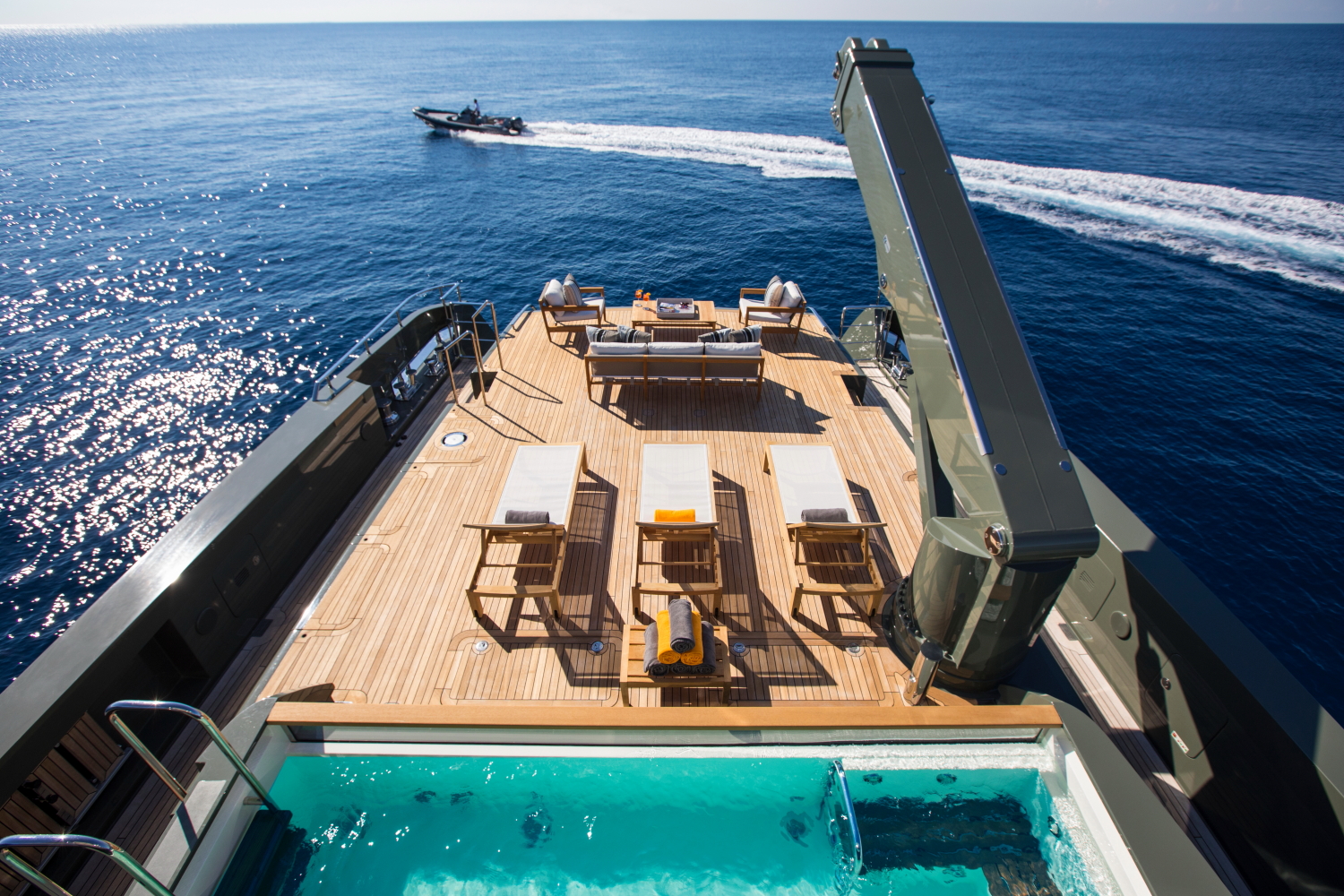 Spacious aft deck with swimming pool