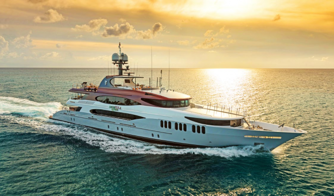 Luxury yacht AMARULA SUN