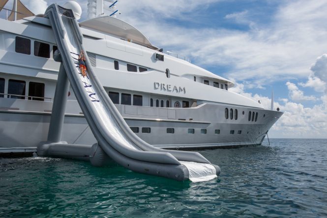 Superyacht DREAM