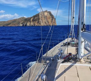 Sailing yacht SONGBIRD to spend the 2022 summer season in the Italy charter grounds