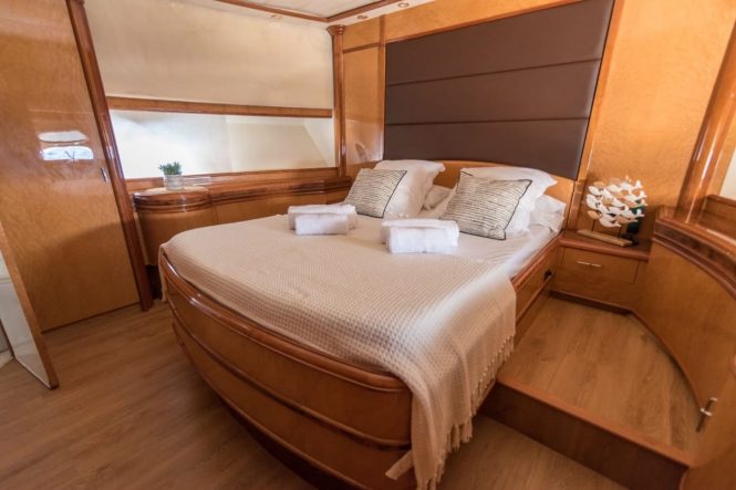 double accommodation