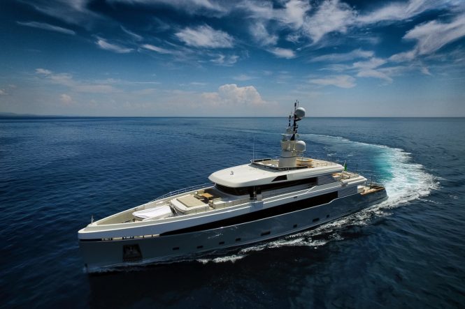 Luxury motor yacht ASLEC 4