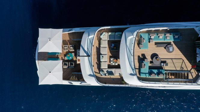 Aerial view of the aft decks © Pozitif Studio 