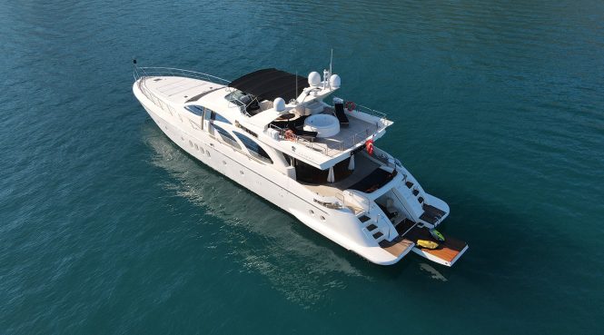 Motor yacht OBSIDIAN