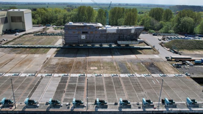 Luxury super yacht Project Alibaba - Photo DrDuu