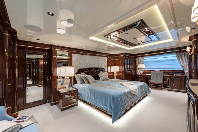 master suite - main deck