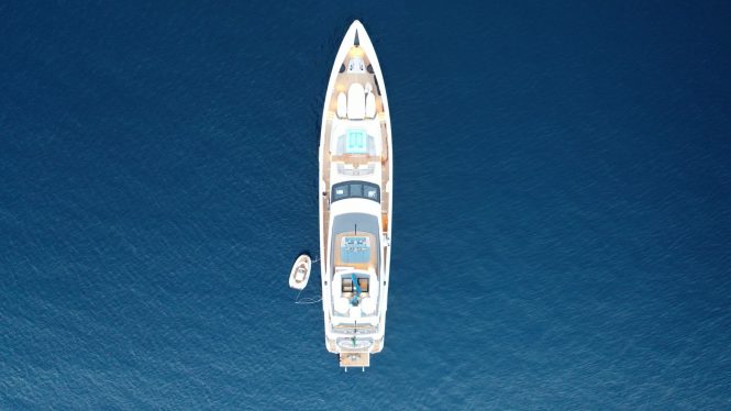 Luxury yacht KINDA by Tankoa Yachts - Credits Renzo Chelazzi