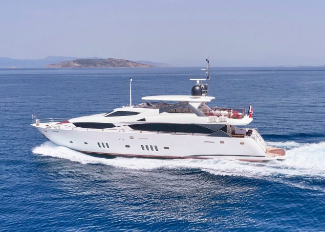 Charter ageless beauty WHITE PEARL I yacht in the Eastern Mediterranean ...