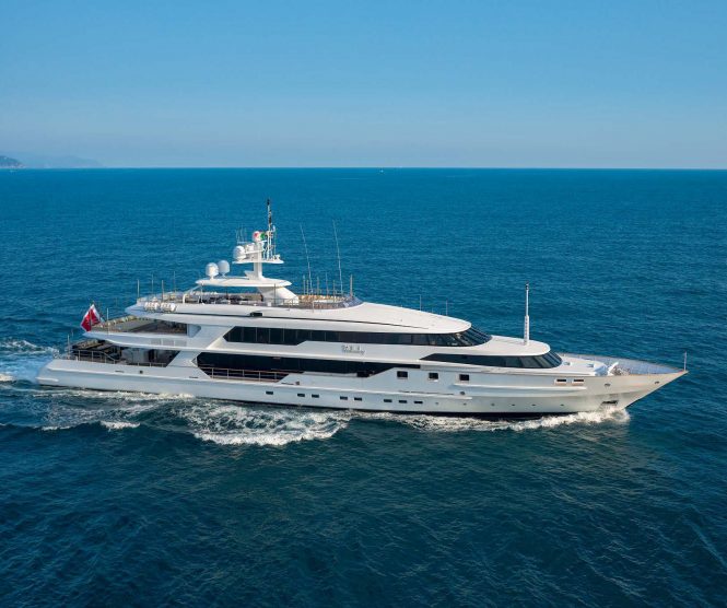 Superyacht THE WELLESLEY available for charter