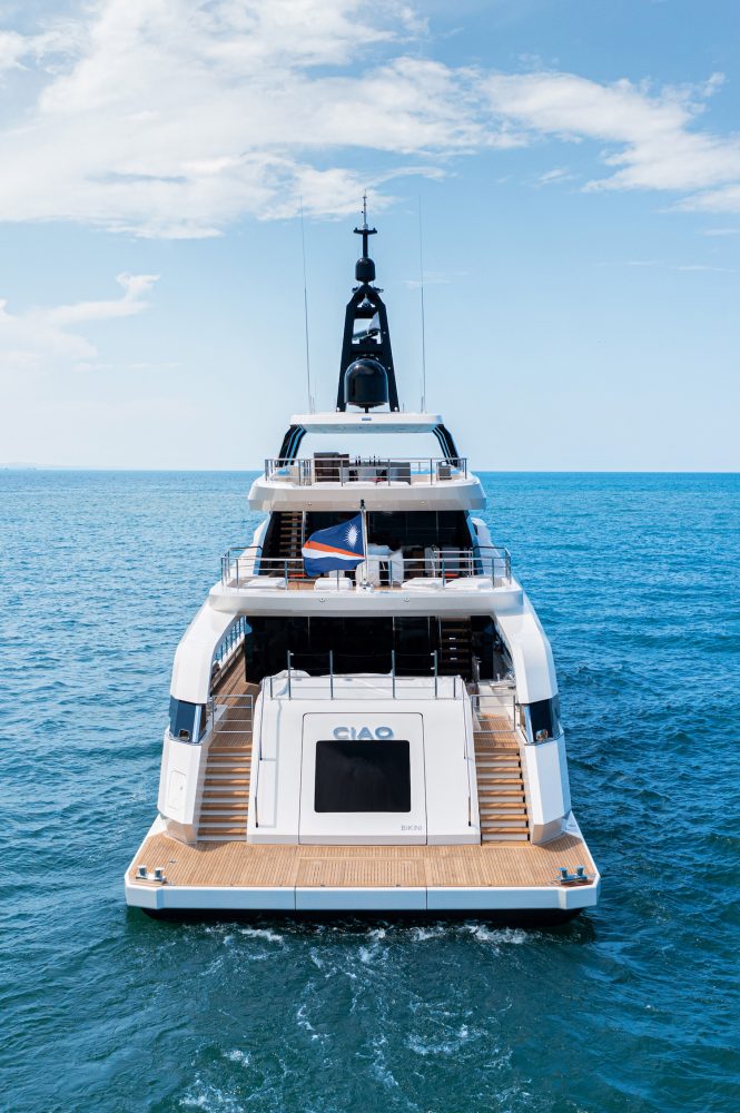 aft view of the yacht