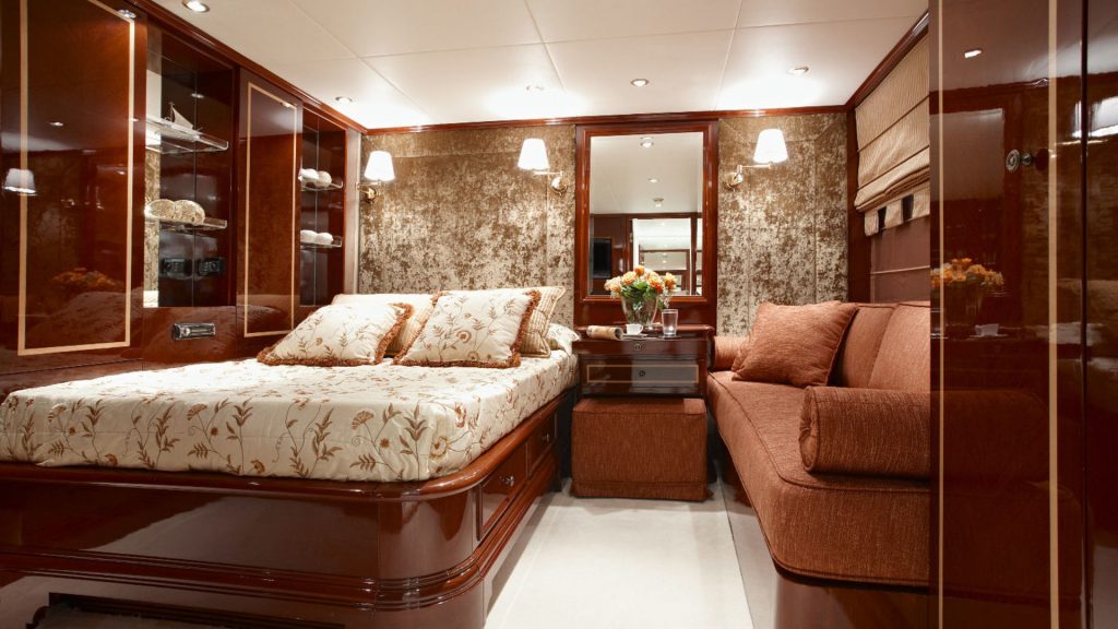 Luxury master cabin
