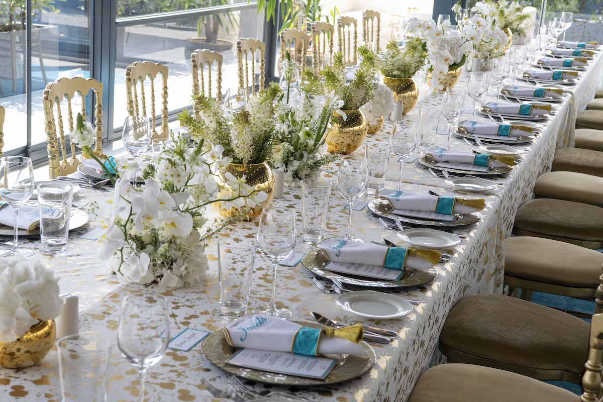 elegant dining set up