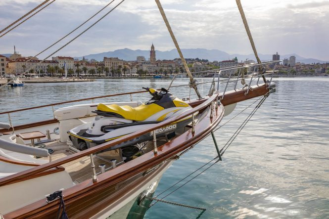 Lotus yacht in Croatia © Jim Raycroft