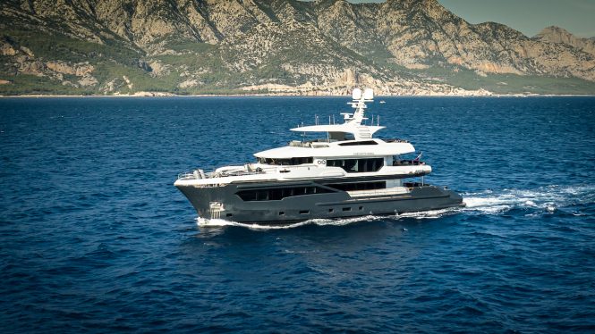 Luxury explorer yacht INFINITY NINE